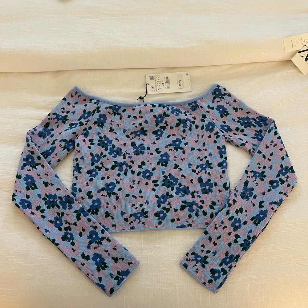 NWT Zara printed crop top